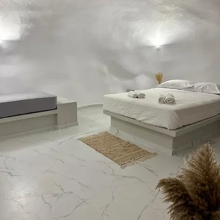 Διαμέρισμα Cave Crafted Φηρά