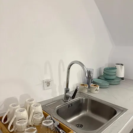 Cave Crafted Apartment Fira (Santorini)