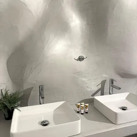 Cave Crafted Διαμέρισμα *