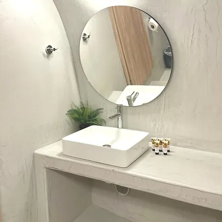 Cave Crafted * Fira (Santorini)