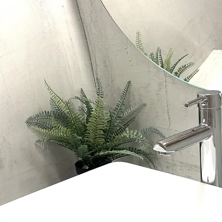 Cave Crafted Apartment *