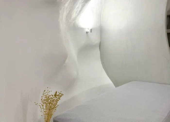 Διαμέρισμα Cave Crafted