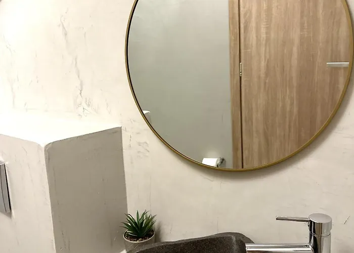 Διαμέρισμα Cave Crafted *